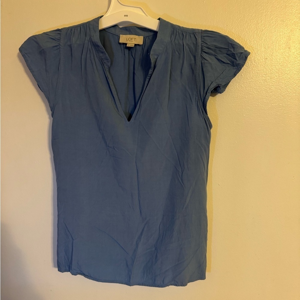 Elegant Blue Loft Blouse with Short Sleeves #blouse - Picture 1 of 4